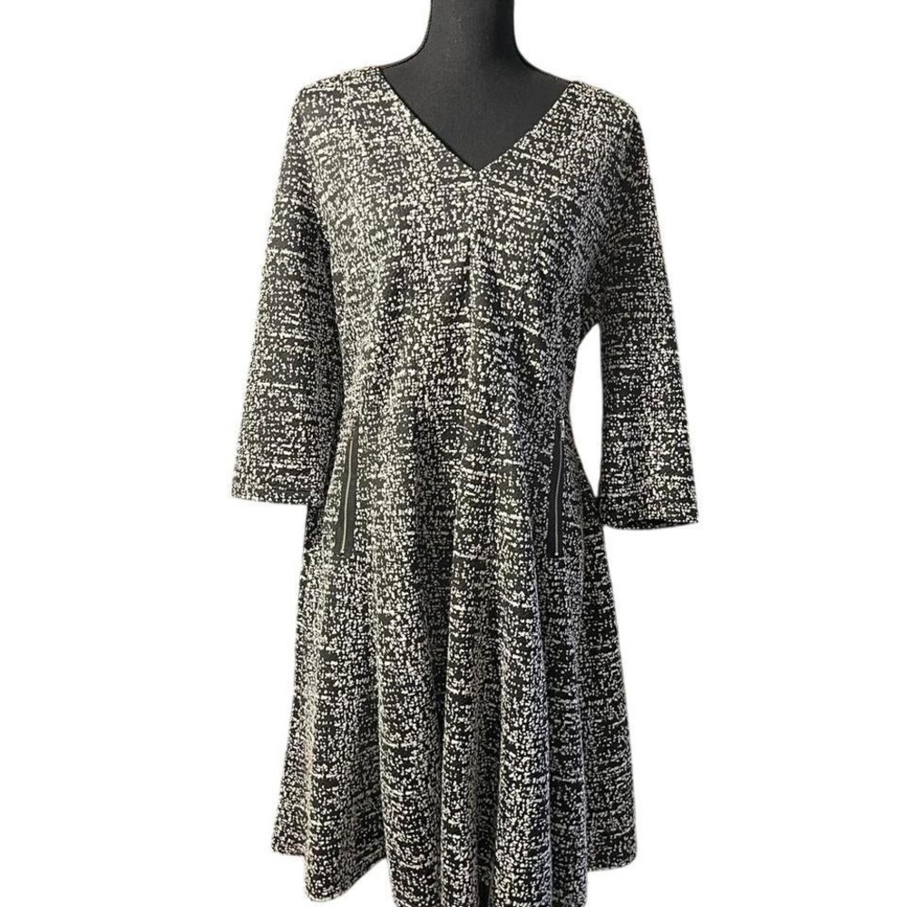 Lane Bryant black and white tweed dress 3/4 sleeves and zipper detail. 14/16
